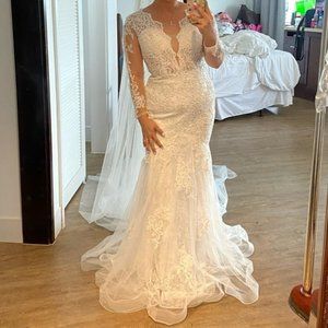 NWT Mermaid Wedding Dress Lace Long Sleeves